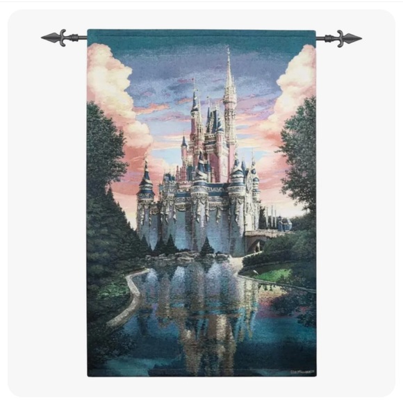 2021 Disney Parks Walt Disney World 50th Anniversary Cinderella Castle Tapestry - Picture 1 of 2